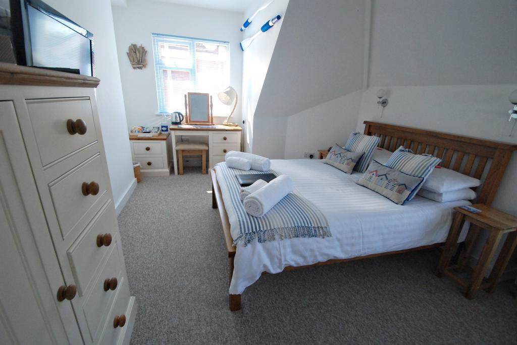 Southern Breeze Lodge - Adults Only Bournemouth Quarto foto