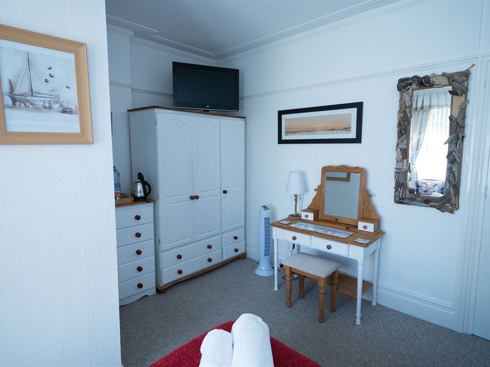 Southern Breeze Lodge - Adults Only Bournemouth Exterior foto